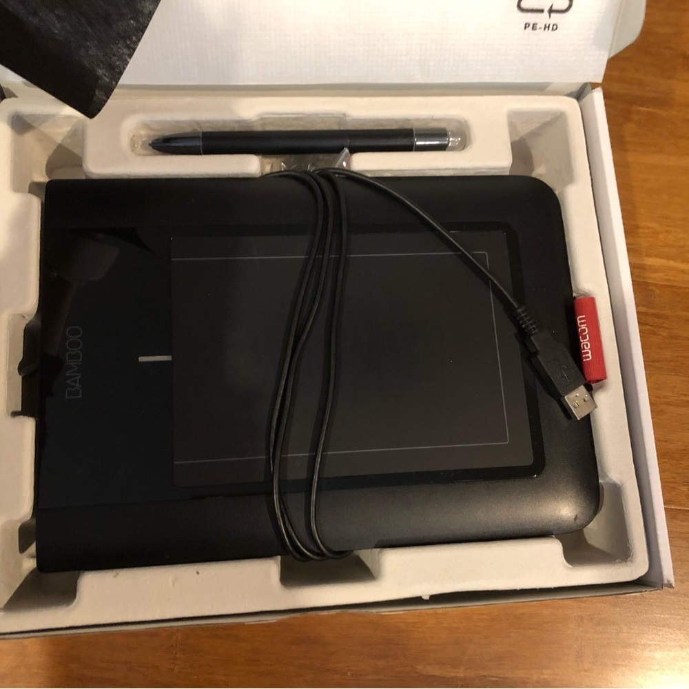 Wacom CTL460 Bamboo Pen Tablet